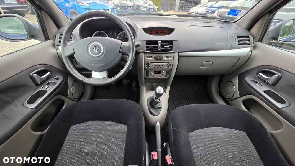 Renault Thalia 1.2 16V All Inclusive - 7