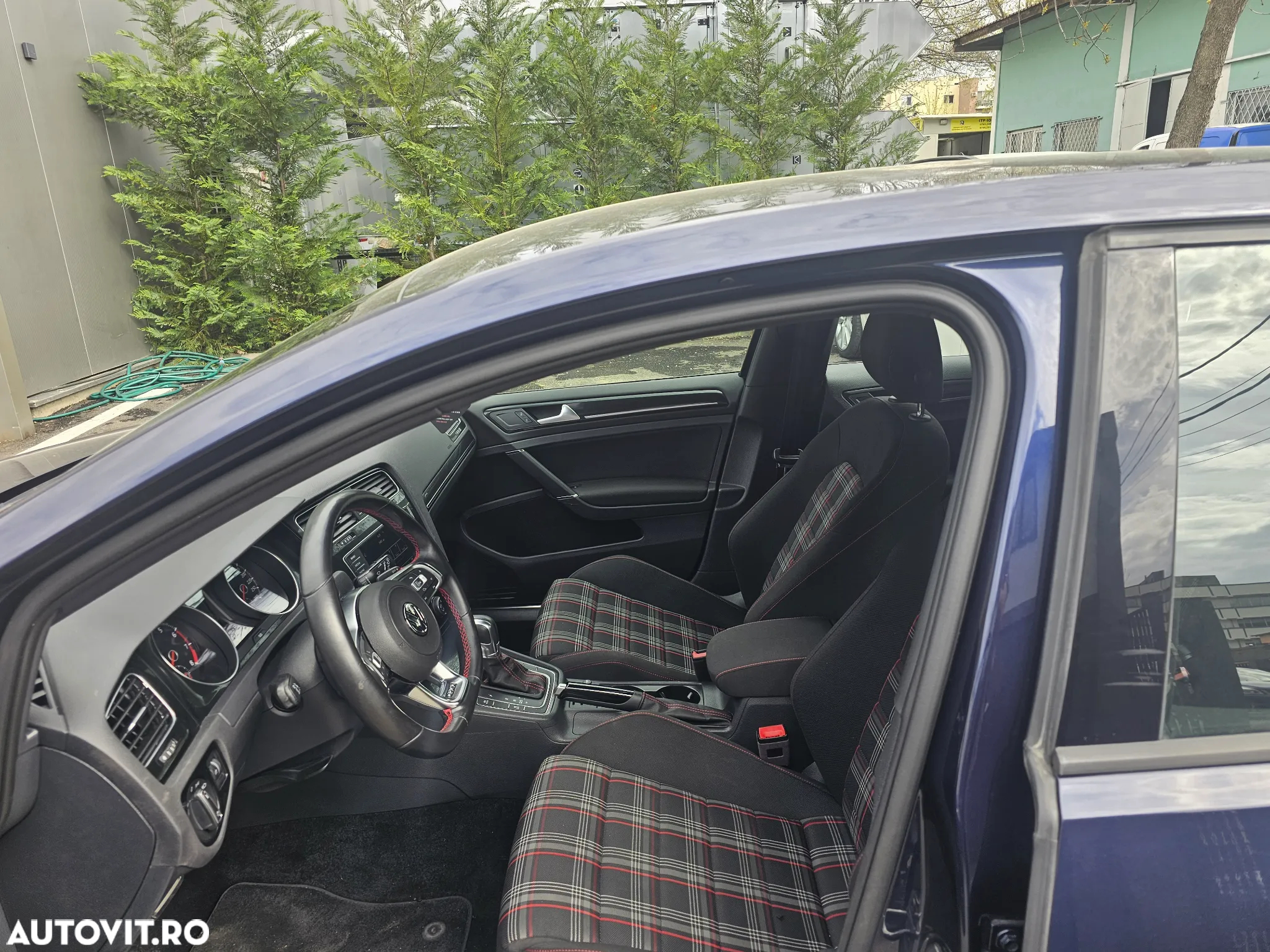 Volkswagen Golf - 7