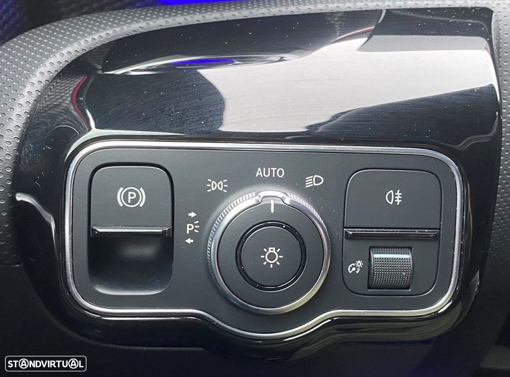 Mercedes-Benz A 250 - 17