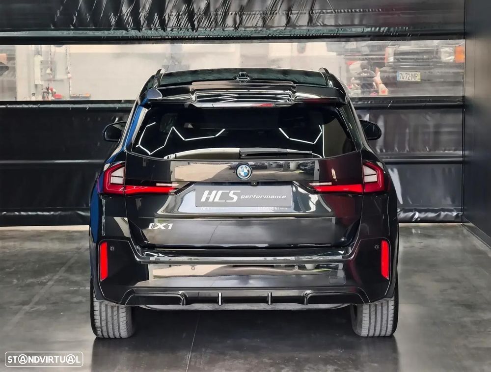 BMW iX1 xDrive30 Pack Desportivo M - 7
