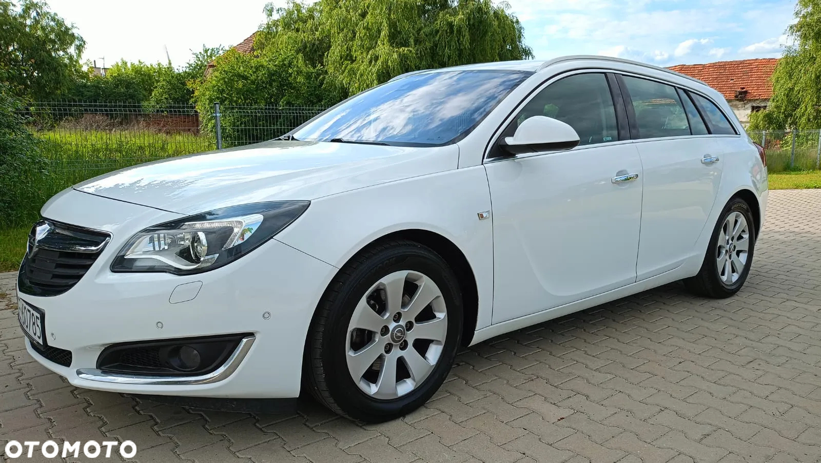 Opel Insignia - 2
