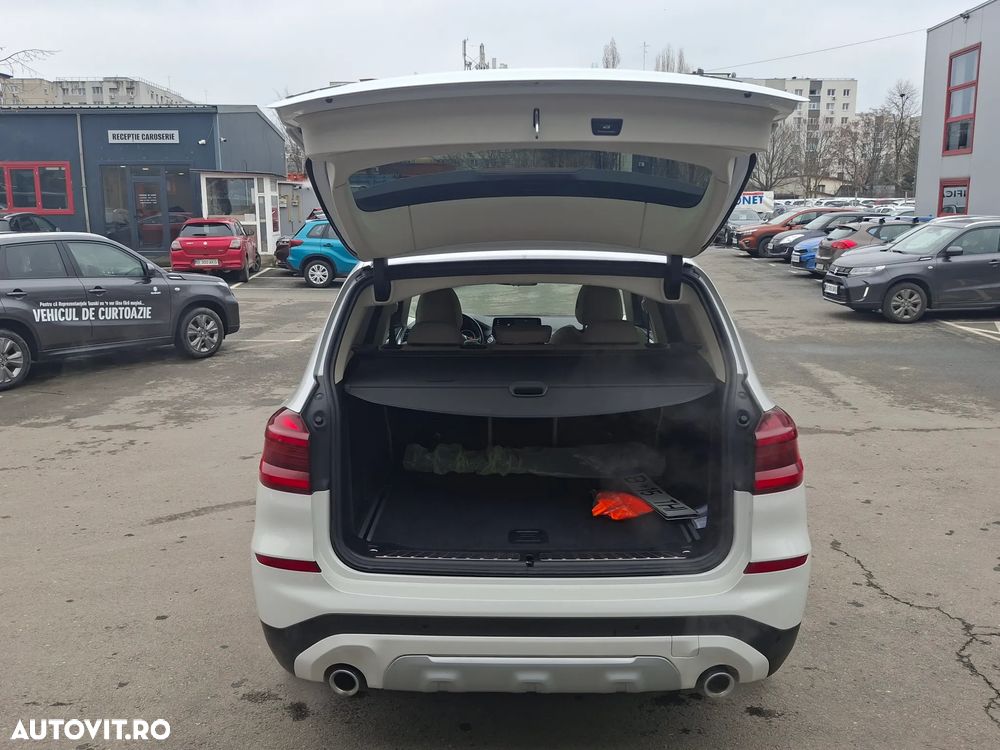 BMW X3 xDrive20d AT xLine - 9