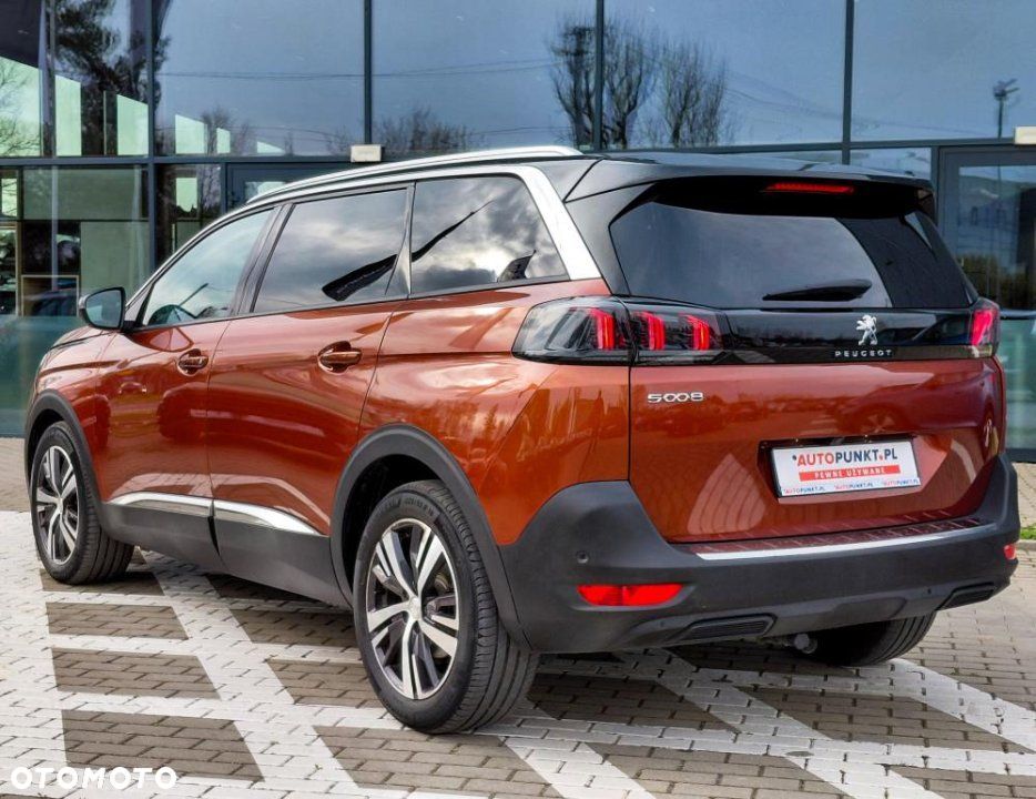 Peugeot 5008 - 3