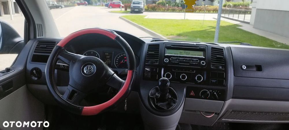 Volkswagen Transporter - 8