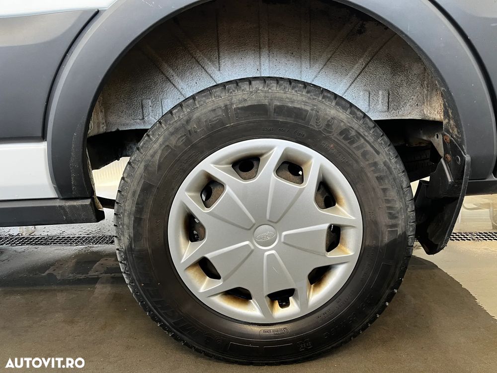 Ford Transit - 23