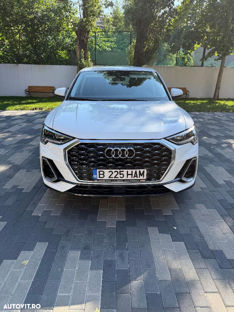 Audi Q3 Sportback 2.0 35 TDI S tronic S Line - 1
