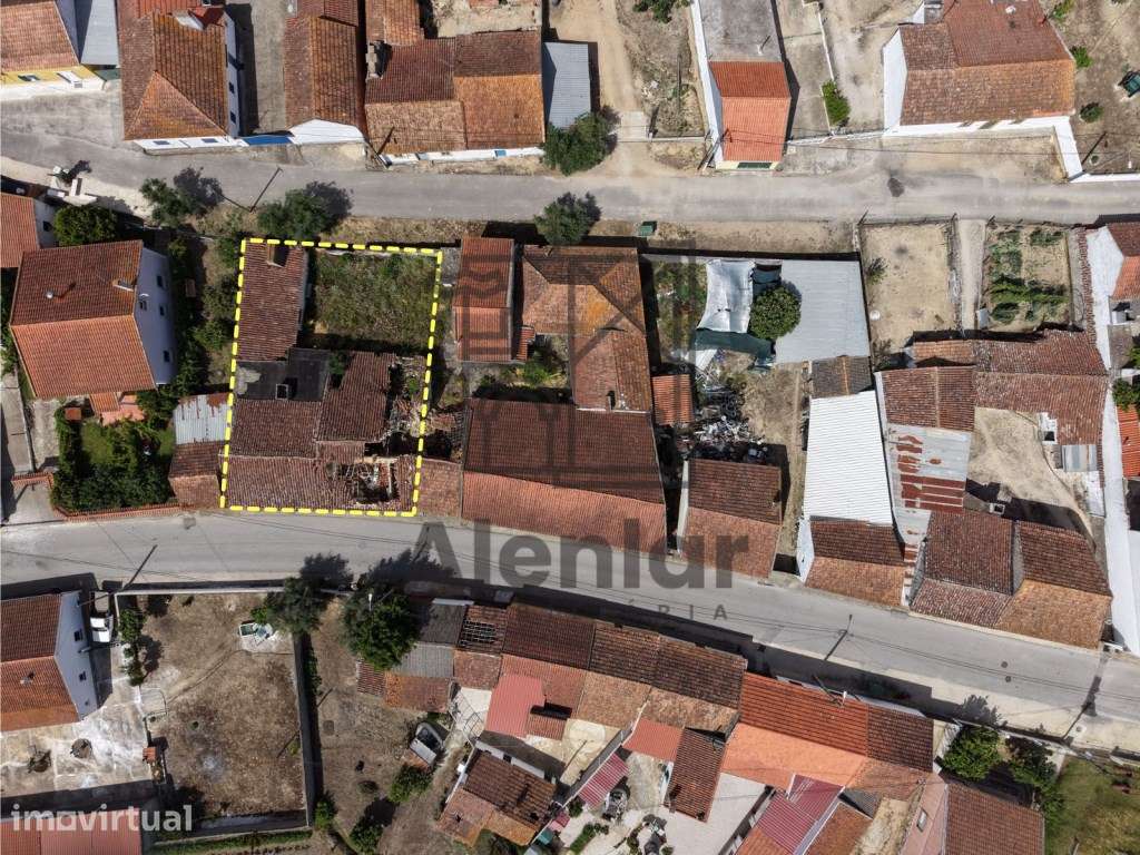 Moradia T3 para reconstrução - Manique do Intendente - Grande imagem: 4/17