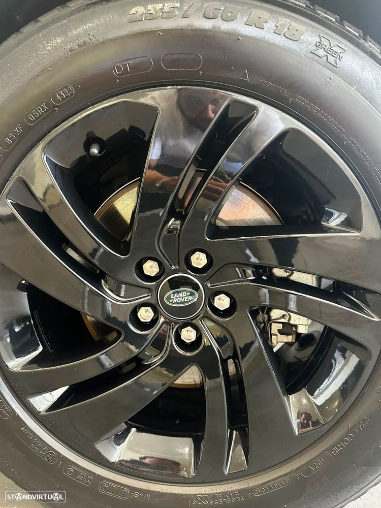 Land Rover Discovery Sport 1.5 I3 P300e AWD R-Dynamic S - 12
