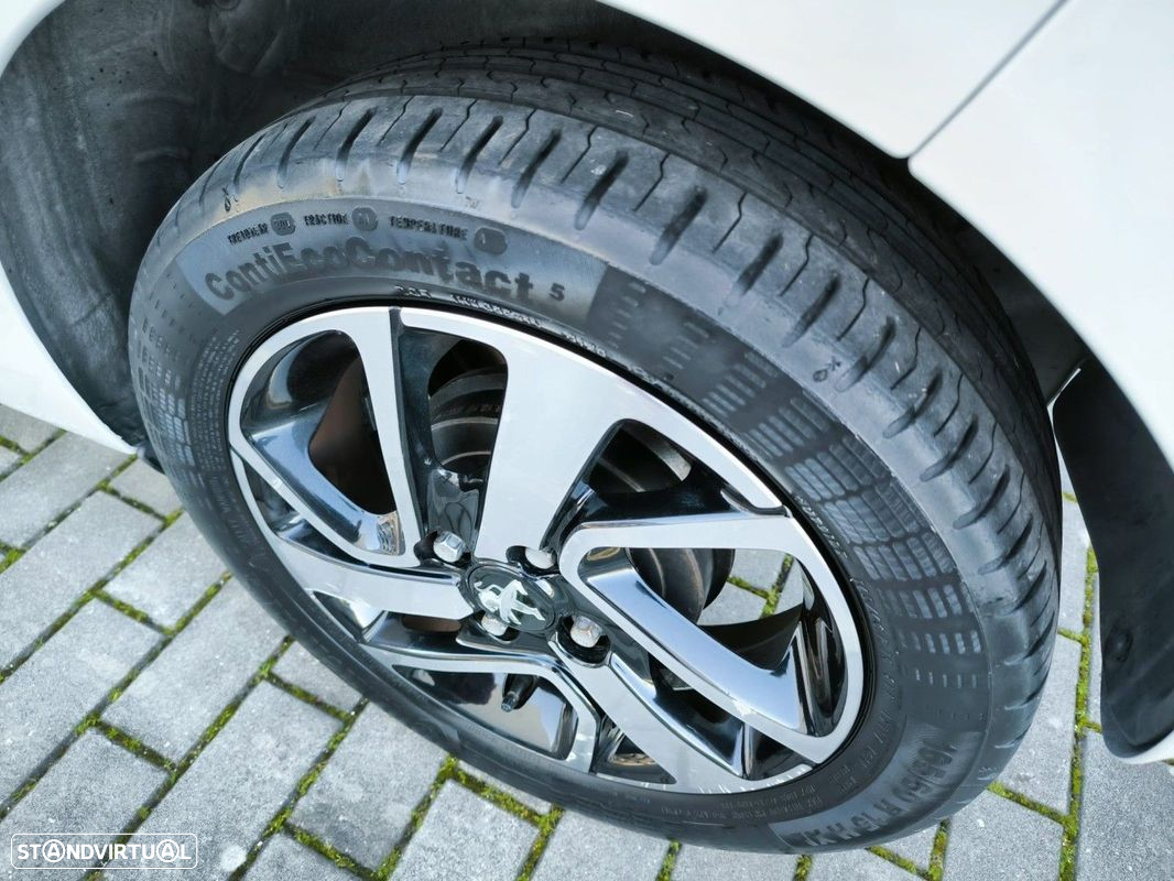 Peugeot 108 1.0 VTi Allure ETG5 - 58