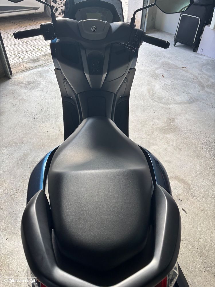 Yamaha NMAX - 5
