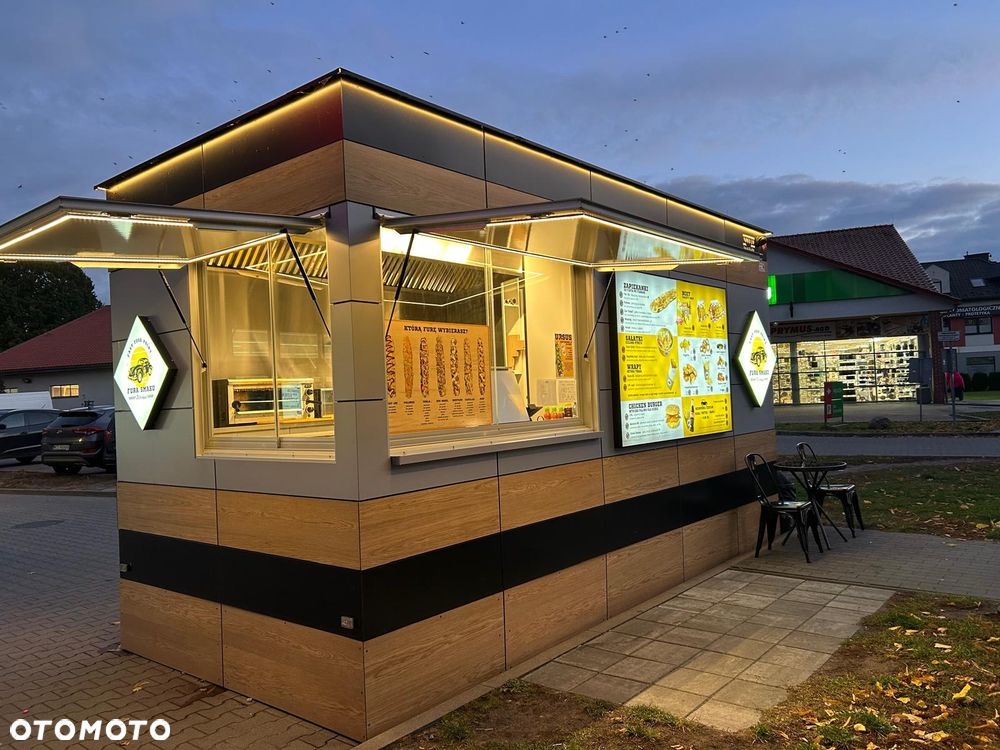 Niewiadów Przyczepa gastronomiczna - 1
