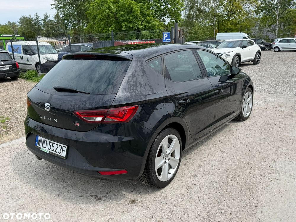 Seat Leon 2.0 TDI DPF Ecomotive DSG FR - 3