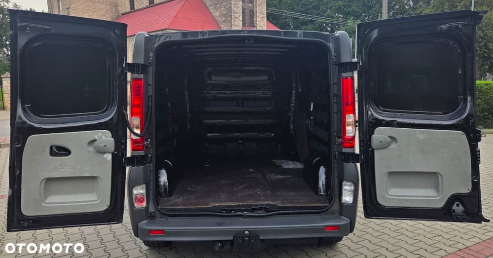 Opel Vivaro - 13