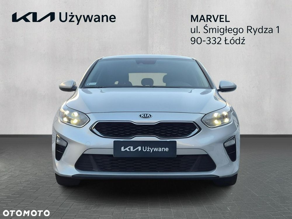 Kia Ceed 1.6 CRDi mHEV M - 9