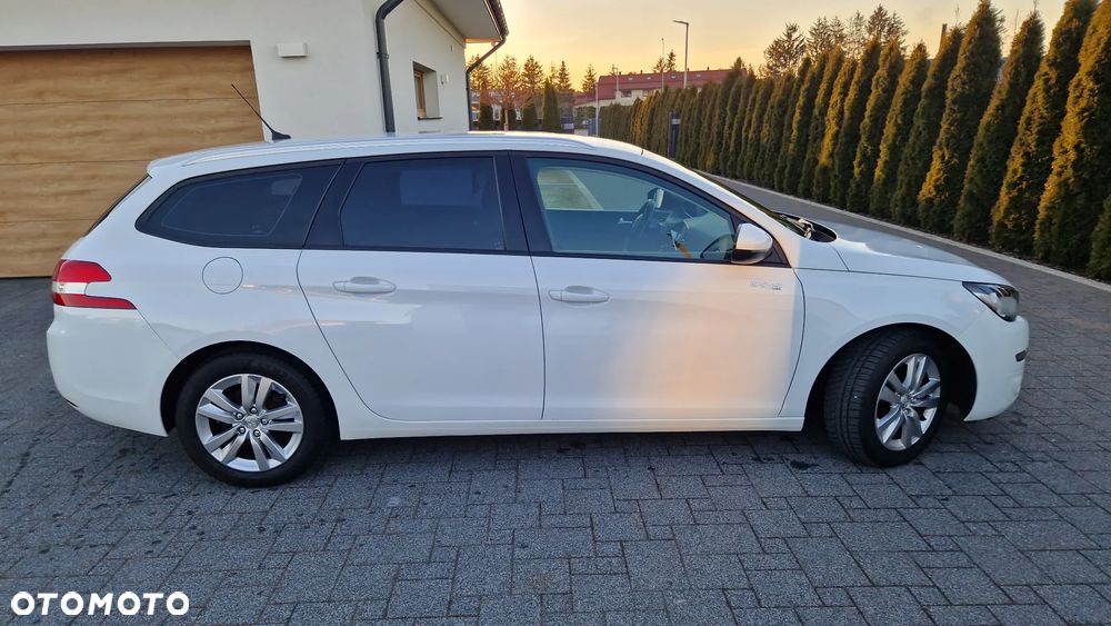 Peugeot 308 BlueHDi 120 Stop & Start Business-Line - 22