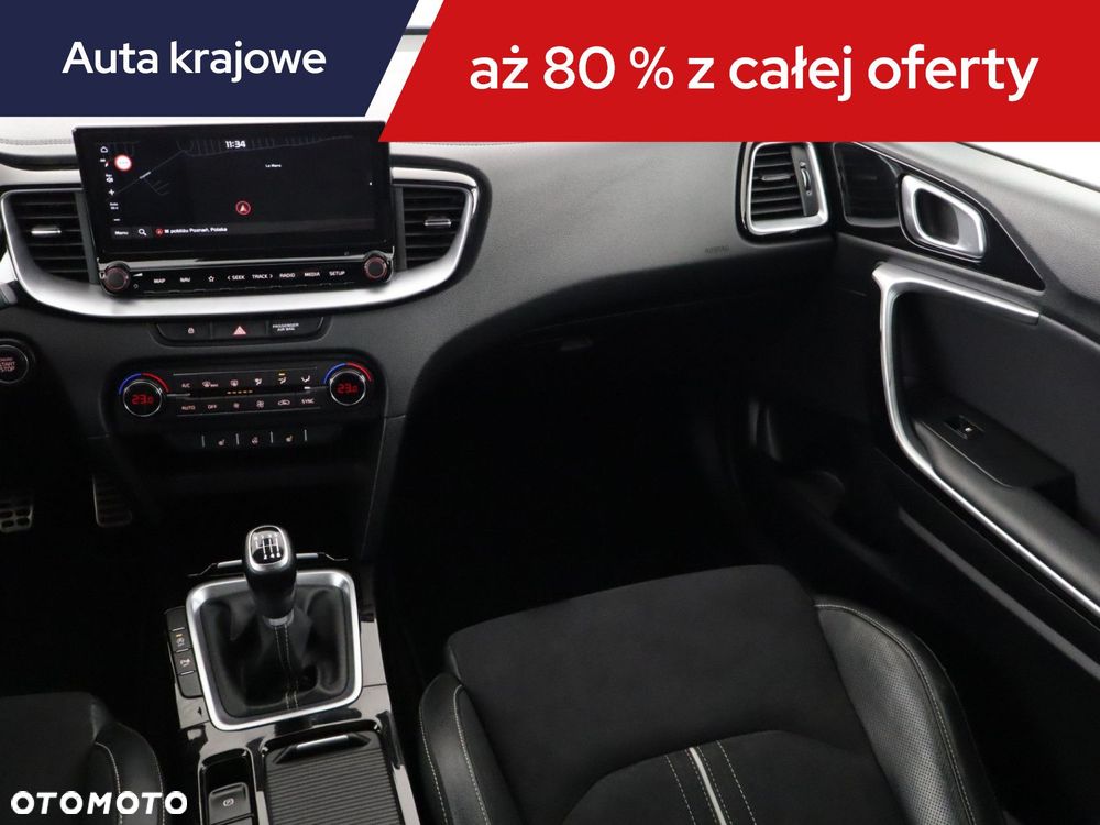 Kia ProCeed - 10