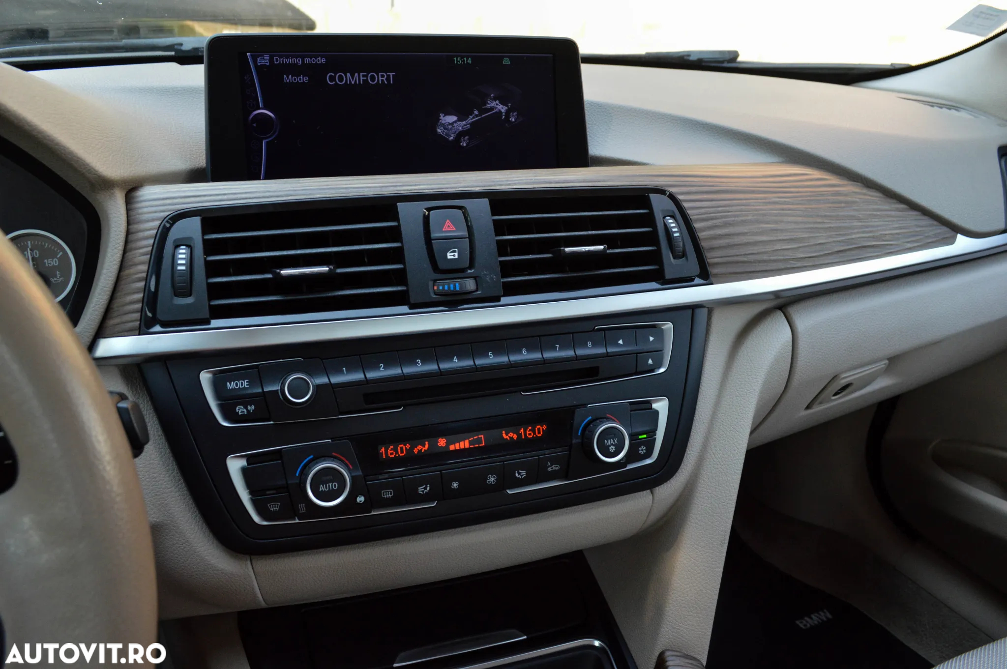 BMW Seria 3 320d Aut. Modern Line - 23