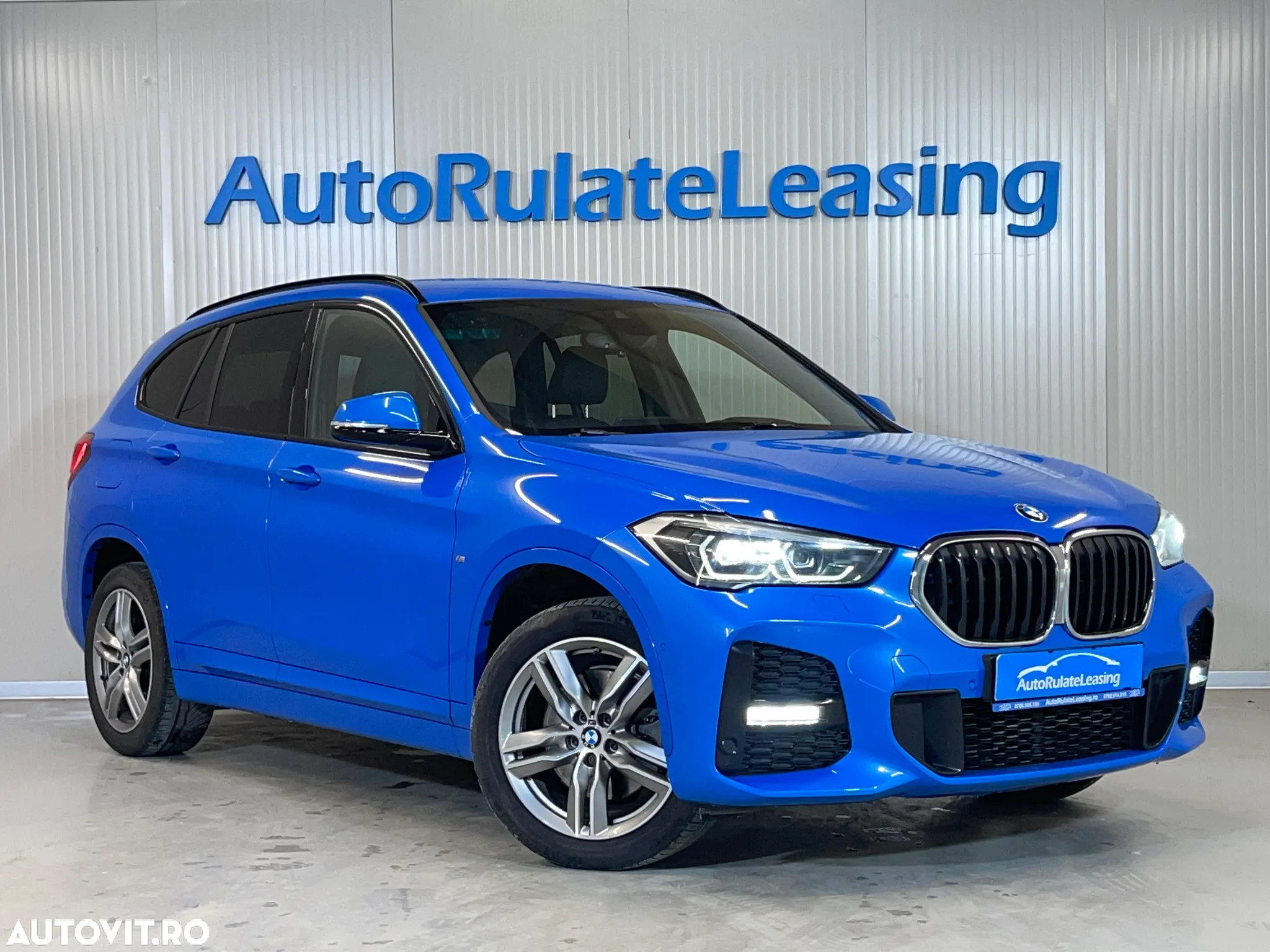 BMW X1 xDrive20i AT Sport Line - 2