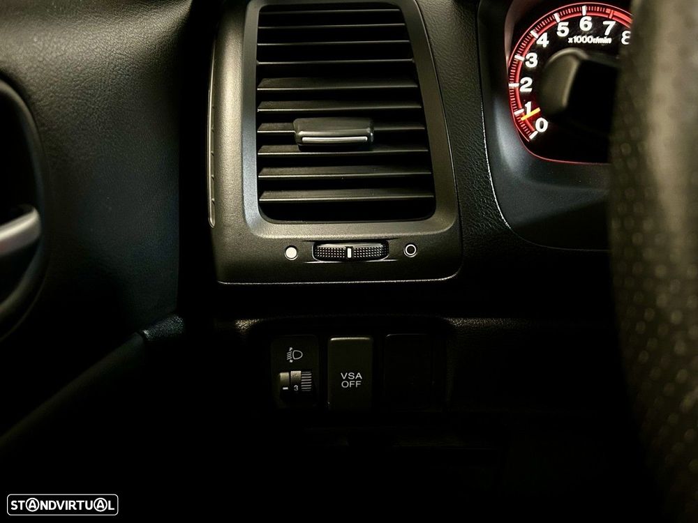 Honda Accord 2.0 Sport - 24