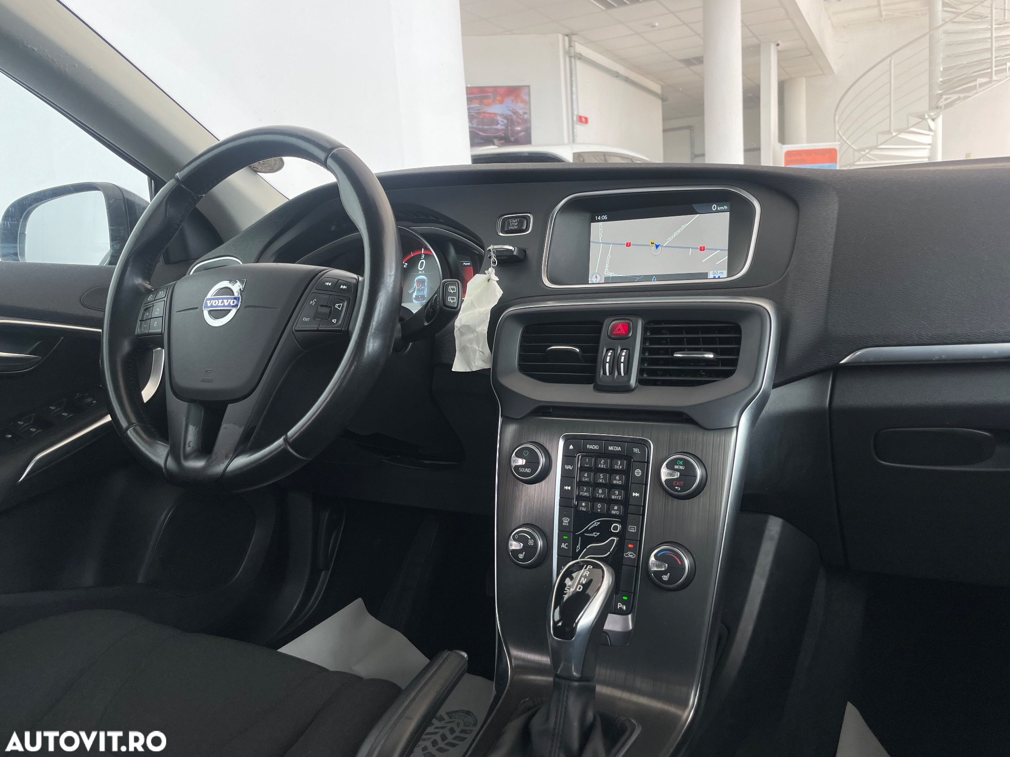 Volvo V40 D2 Aut. Momentum - 20