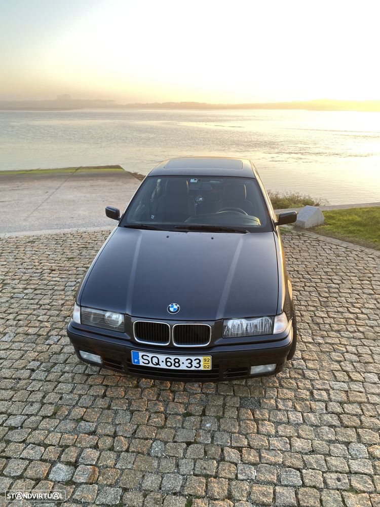 BMW 318 i - 3