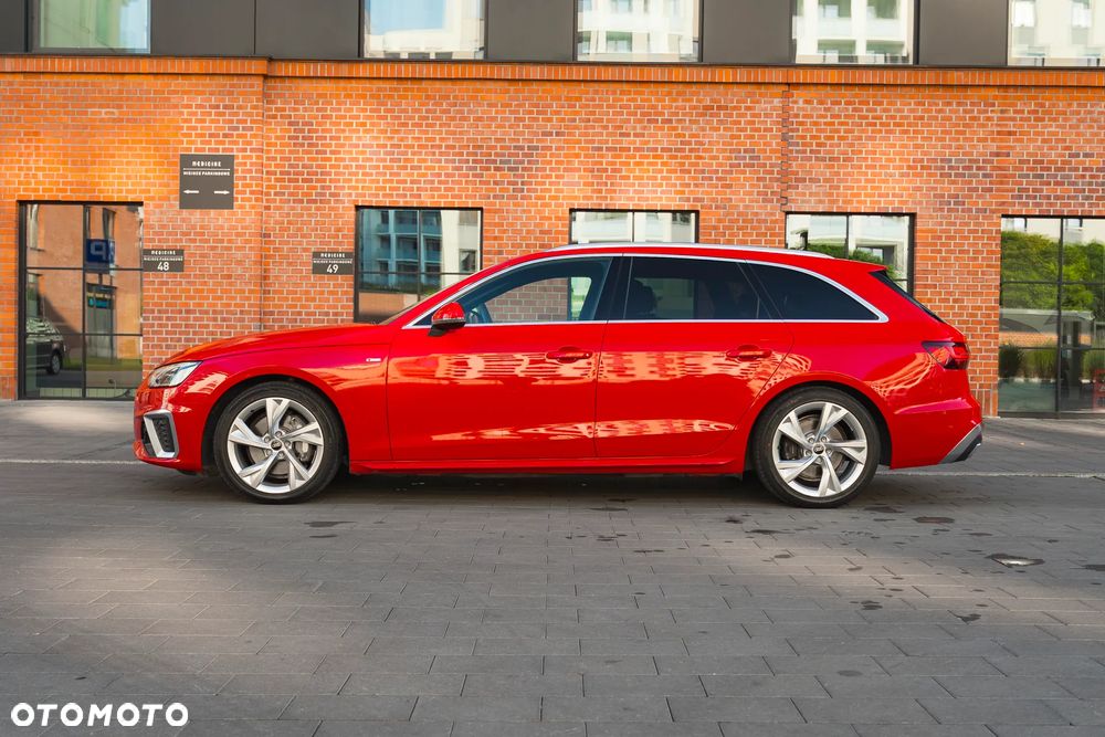 Audi A4 Avant 40 TFSI quattro S tronic S line - 23
