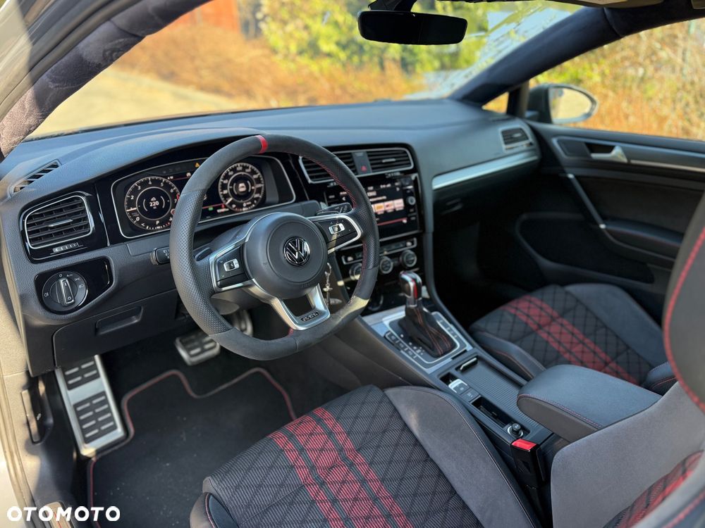 Volkswagen Golf 2.0 TSI GTI TCR DSG - 19