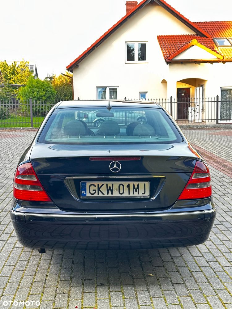 Mercedes-Benz Klasa E - 7