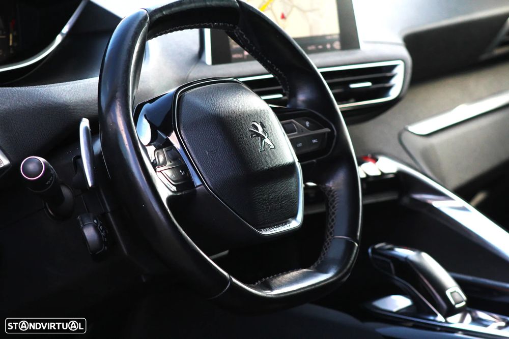 Peugeot 3008 1.6 BlueHDi Allure EAT6 J18 - 17