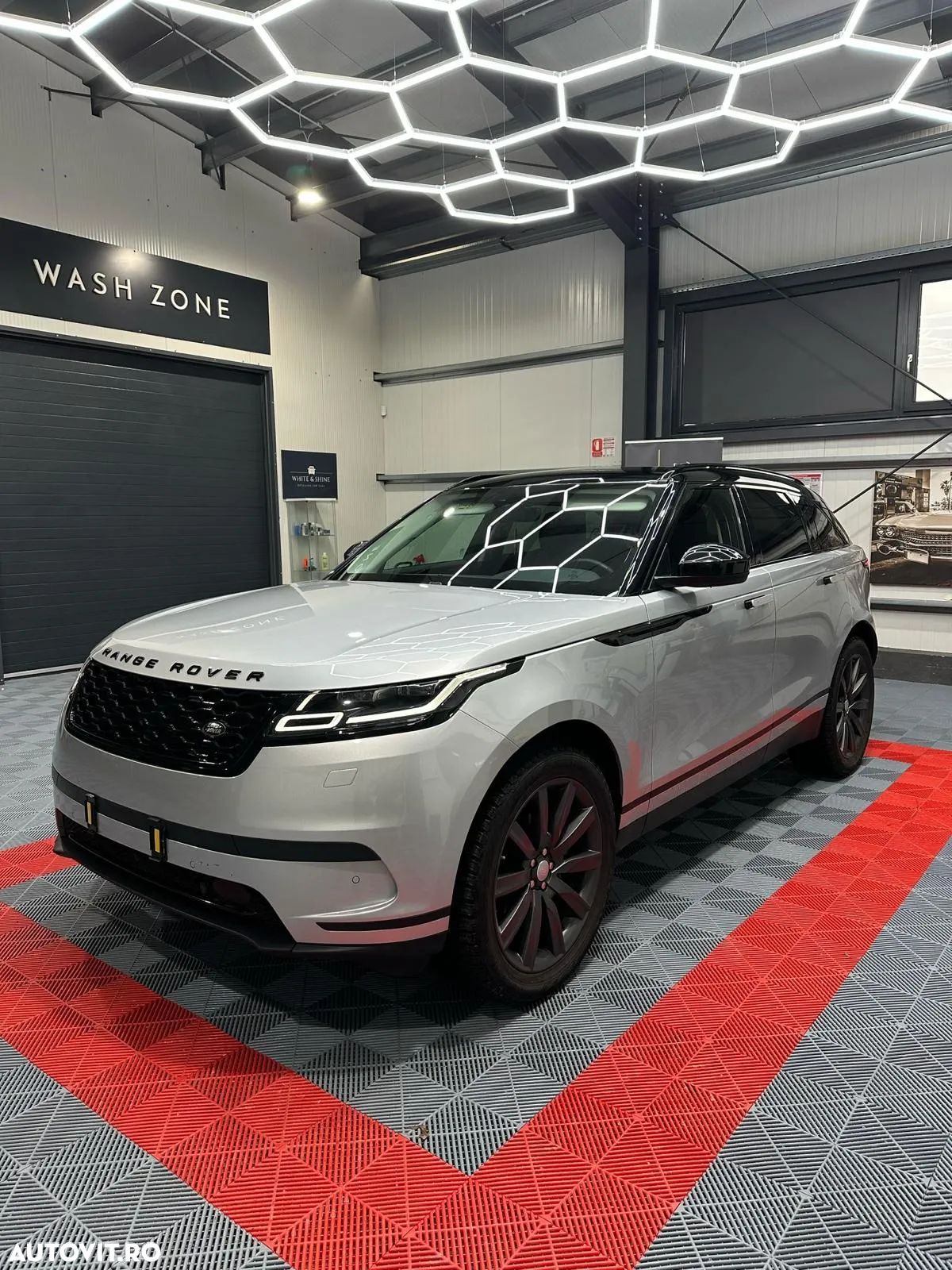Land Rover Range Rover Velar 2.0 P250 - 1