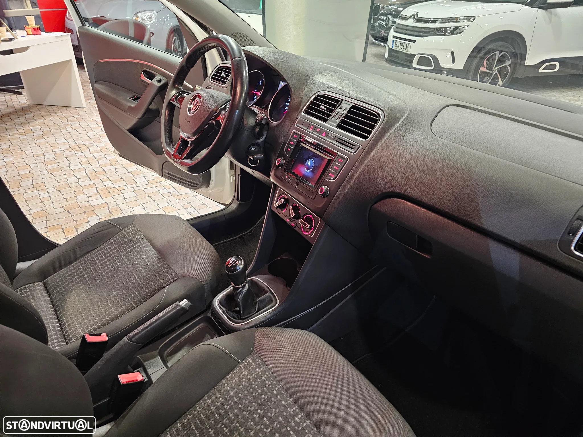 VW Polo 1.4 TDI (Blue Motion ) Comfortline - 17