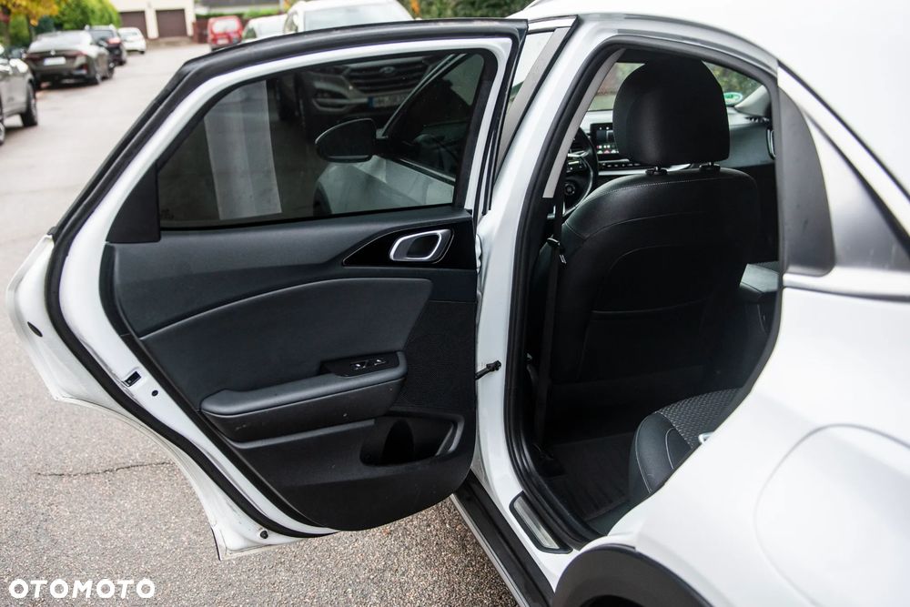 Kia XCeed 1.4 T-GDI OPF DCT7 JBL SOUND EDITION - 31