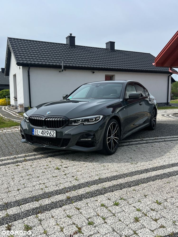 BMW Seria 3 330i xDrive M Sport sport - 1