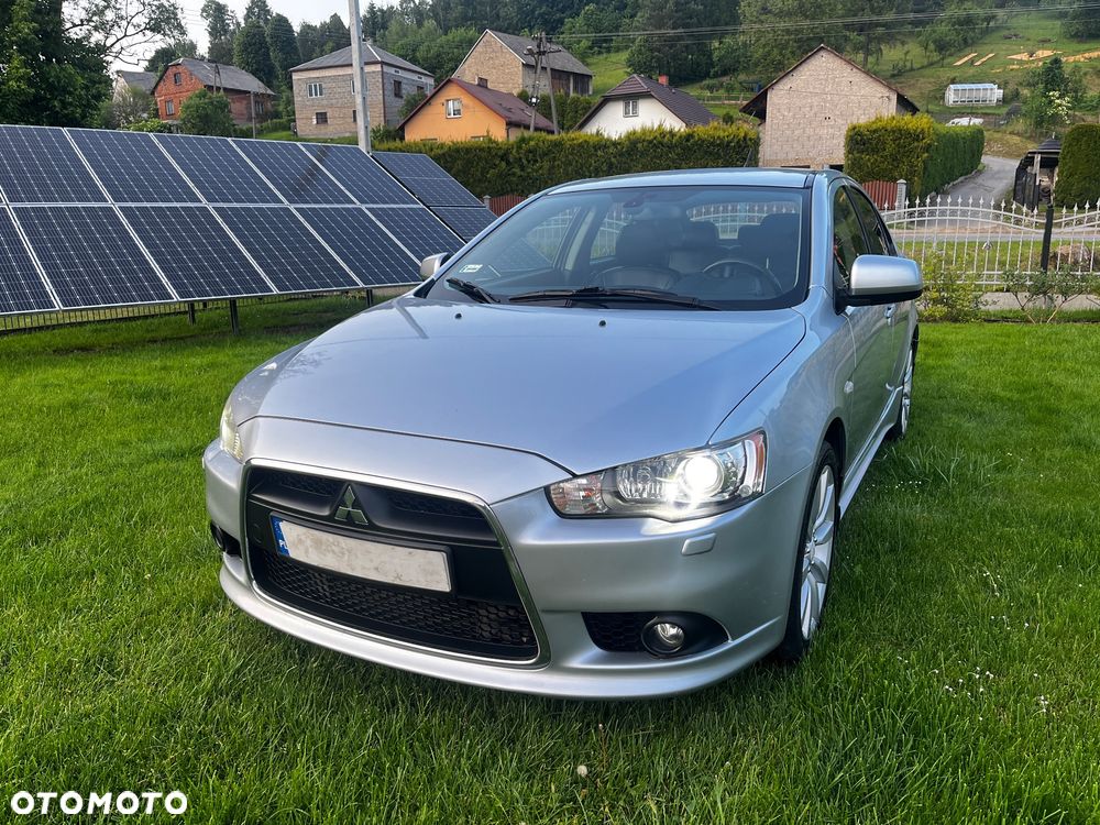 Mitsubishi Lancer