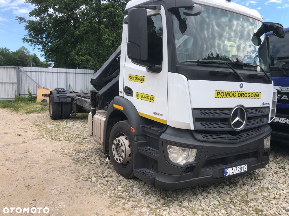 Mercedes-Benz Arocs antos atego pomoc drogowa - 1