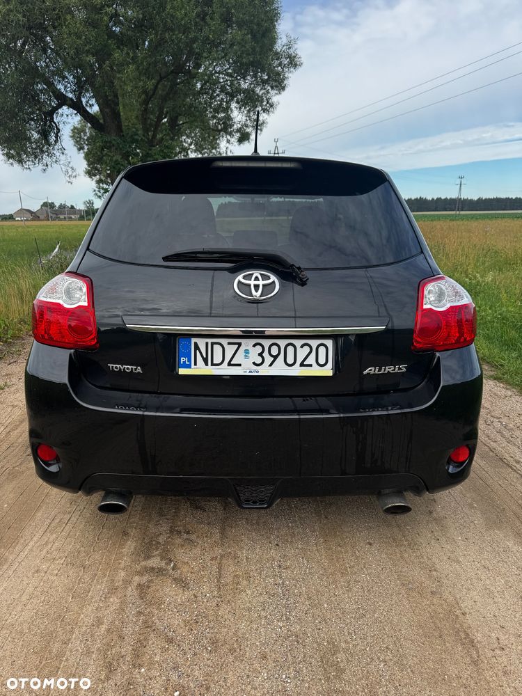 Toyota Auris 1.6 2010 - 8
