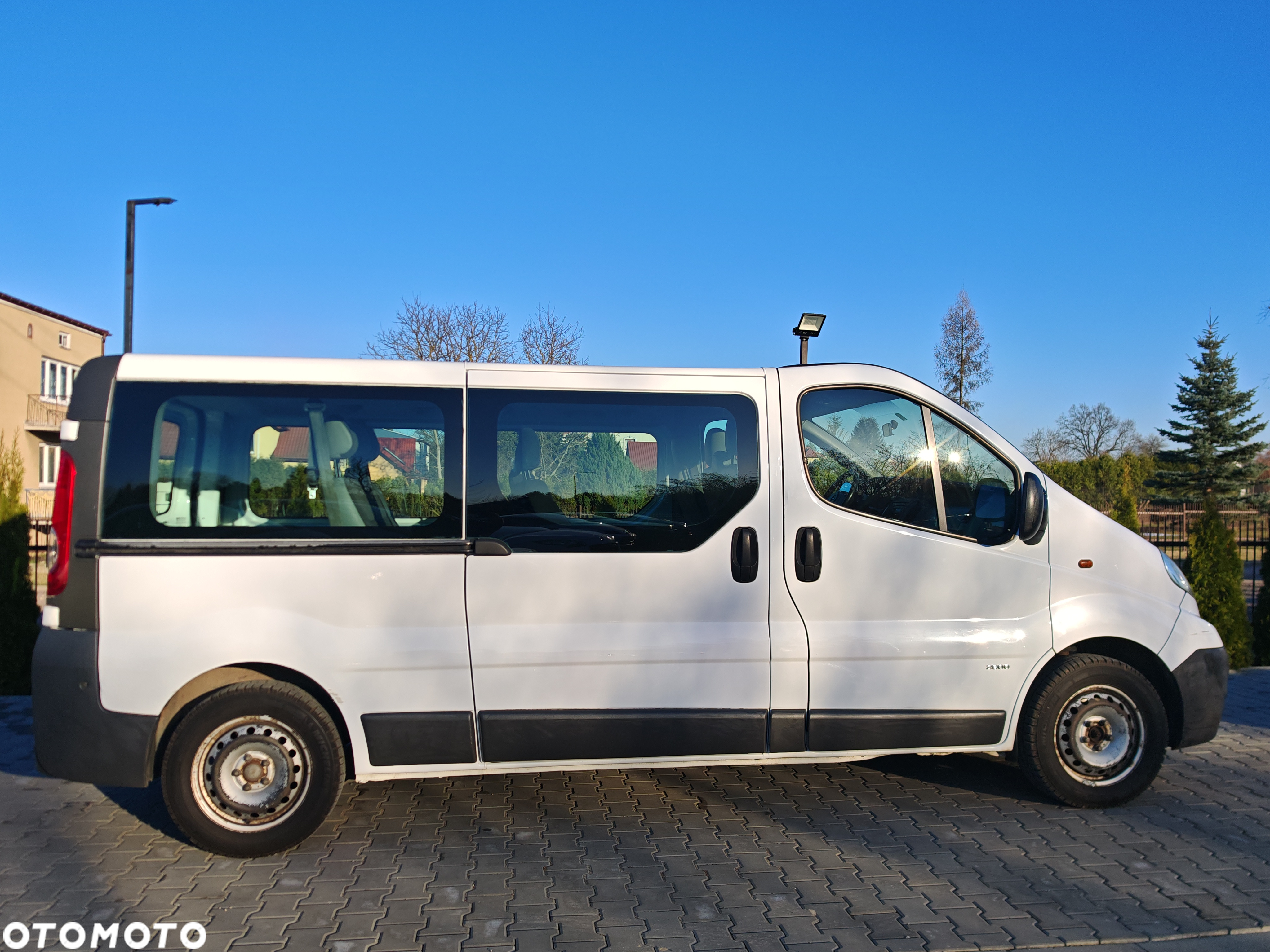 Opel Vivaro - 7
