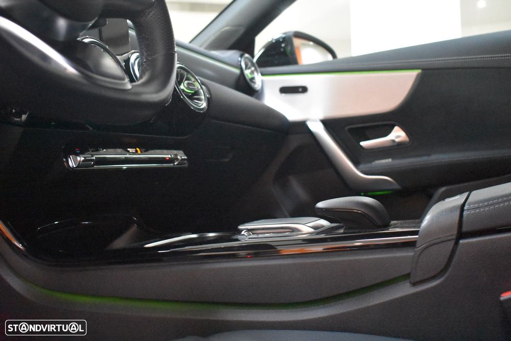 Mercedes-Benz CLA 250 - 49