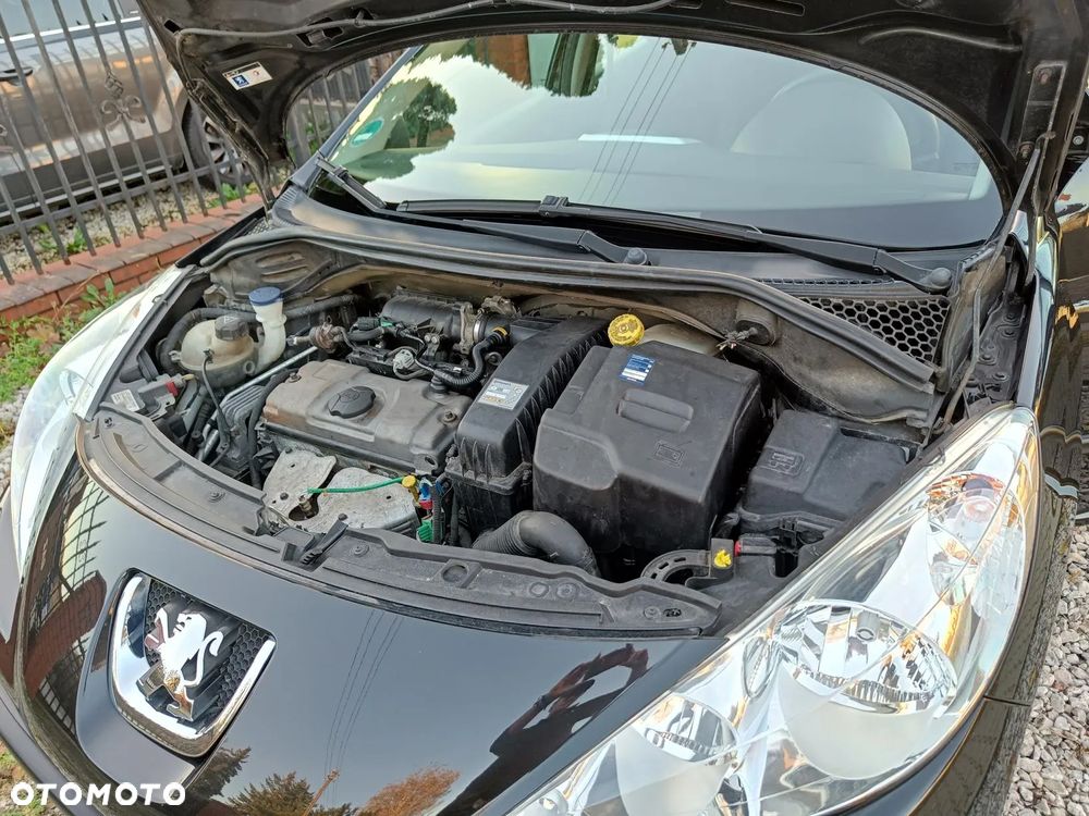 Peugeot 207 - 15