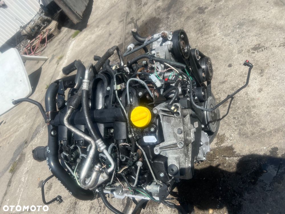 Silnik 2.2 renault części g9t - 2