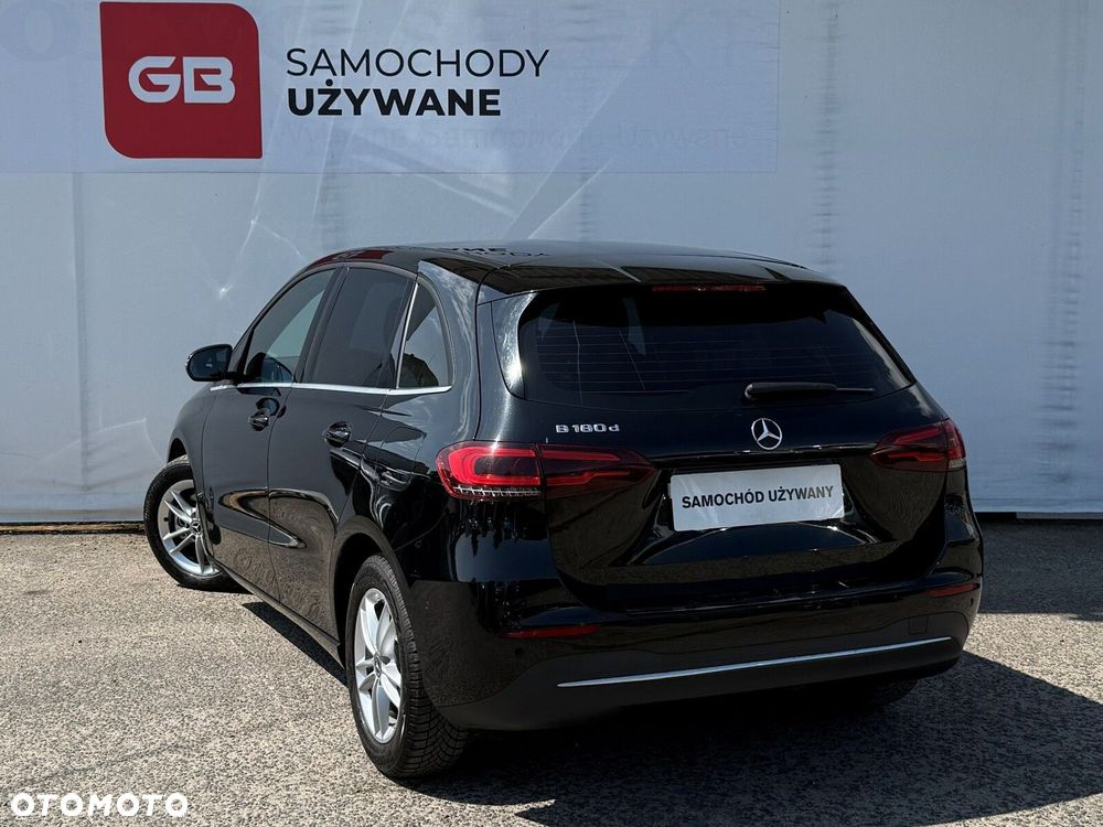 Mercedes-Benz Klasa B 180 d Style 7G-DCT - 7