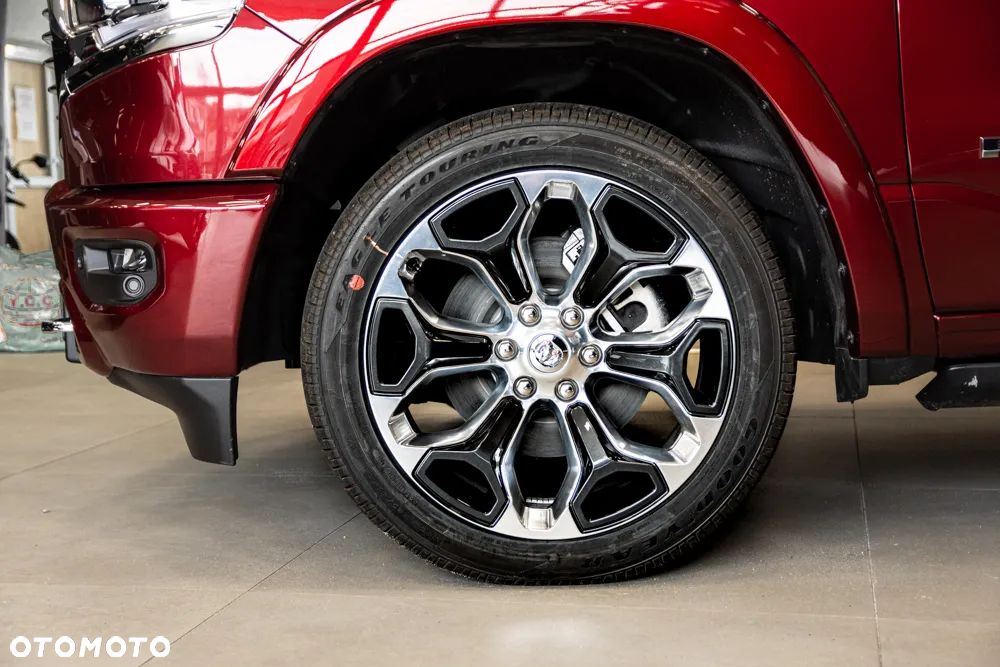 RAM 1500 5.7 Crew Cab Limited - 12