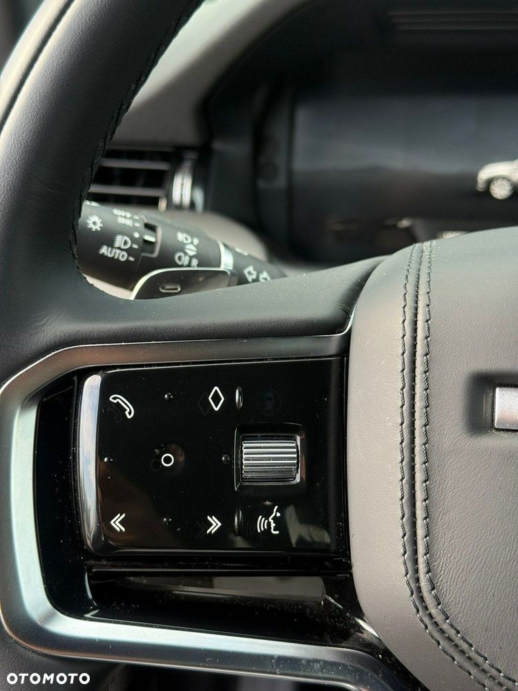 Land Rover Discovery Sport - 20