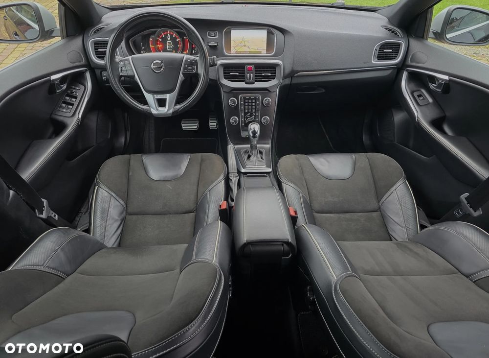 Volvo V40 T4 Drive-E R-Design Momentum - 16