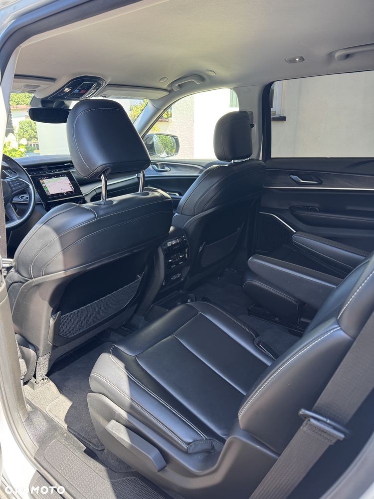 Jeep Grand Cherokee - 7