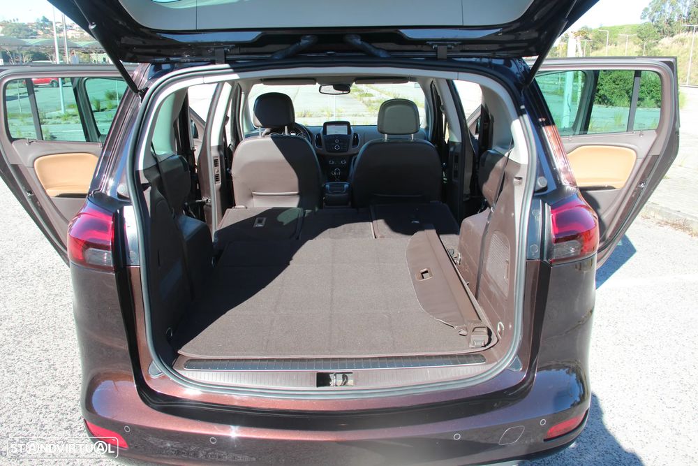 Opel Zafira 1.6 CDTi Cosmo - 23