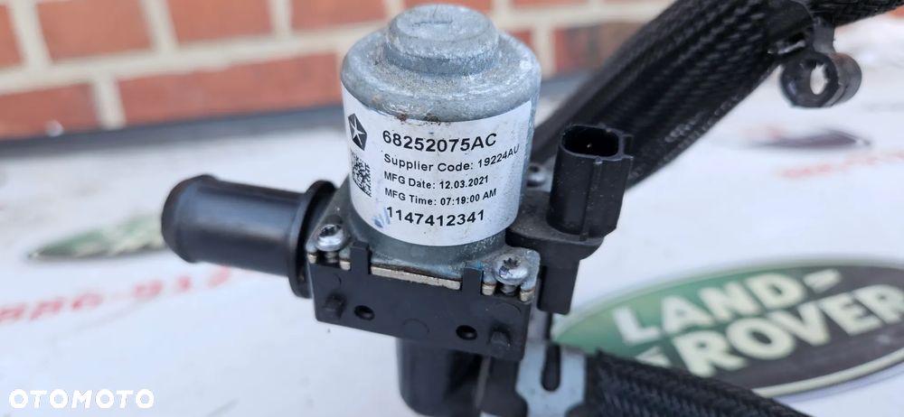 Dodge Durango LIFT 2021- 3.6 V6 Dodatkowa pompa wody Pompka wody Elektrozawór 68252075AC - 2