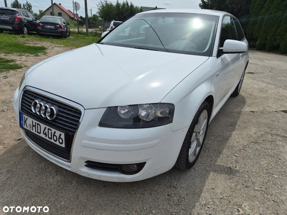 Audi A3 3-drzwiowe 1.6 Ambiente - 2