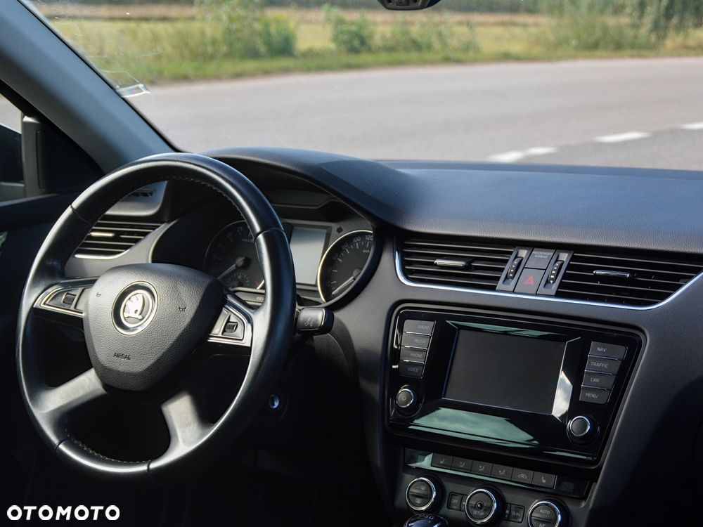Skoda Octavia 1.6 TDI SCR Ambition DSG - 15