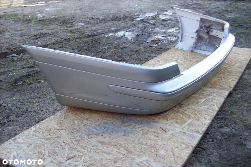 ZDERZAK TYLNI MERCEDES W203 C-KLASA KOMBI - 2